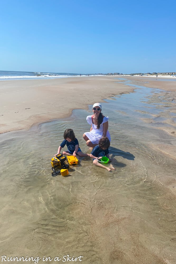 Amelia Island Things to Do with Kids - play on the beach.