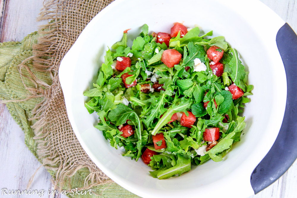 Process photos showing how to toss the salad.