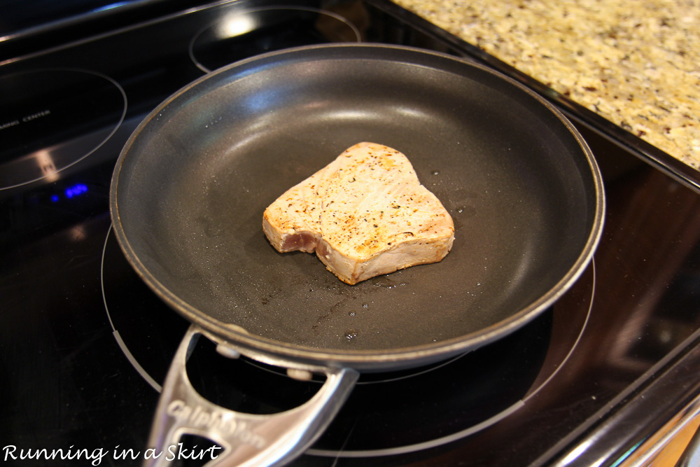 Process photo showing how to sear the tuna.