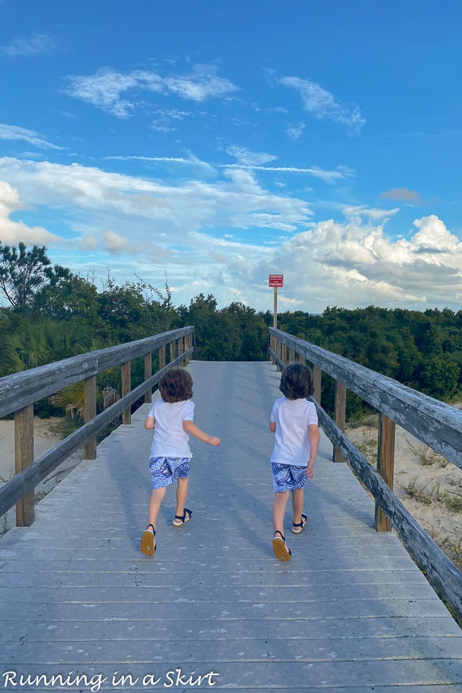 Things to Do in Jekyll Island - Kids running on boardwalk.