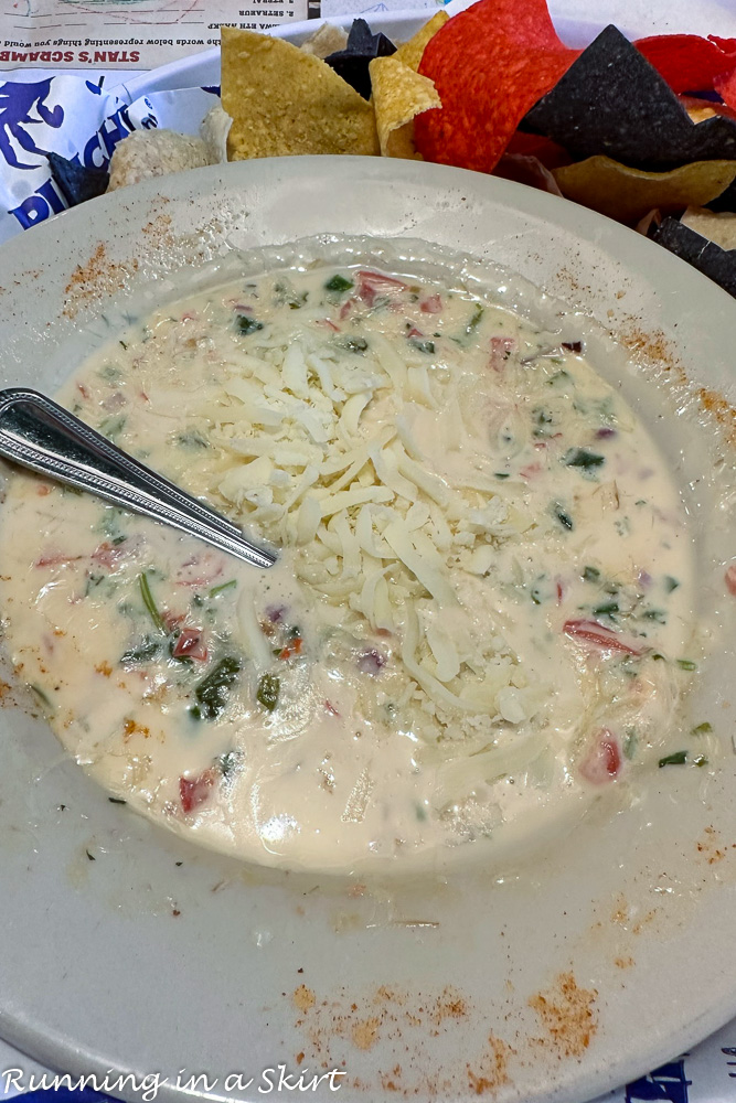 Pincher's Cheesy Crab Dip