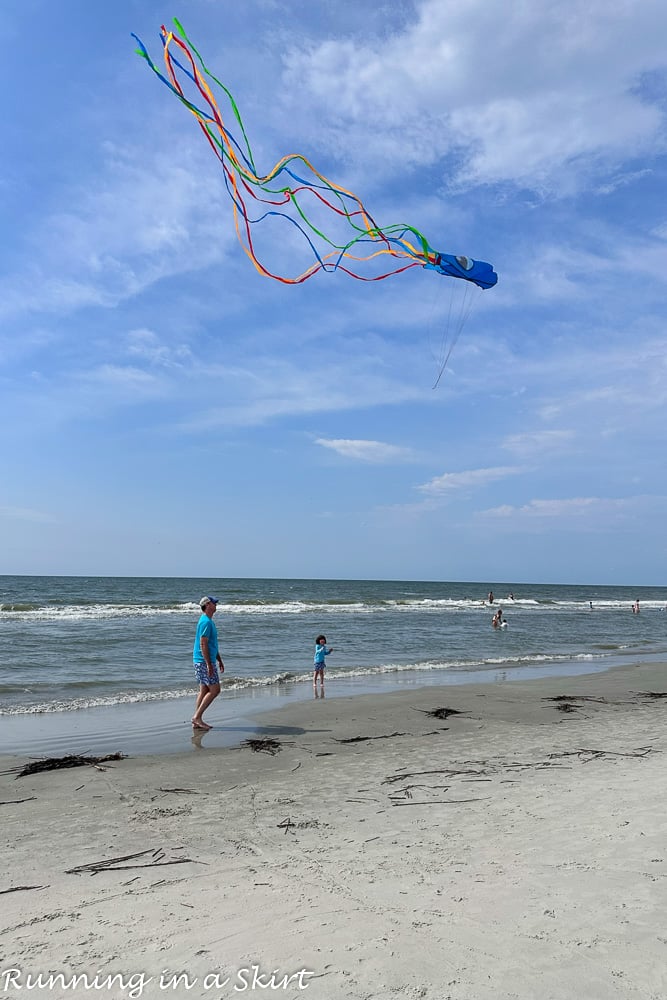 Things to Do in Hilton Head with Kids - fly kites