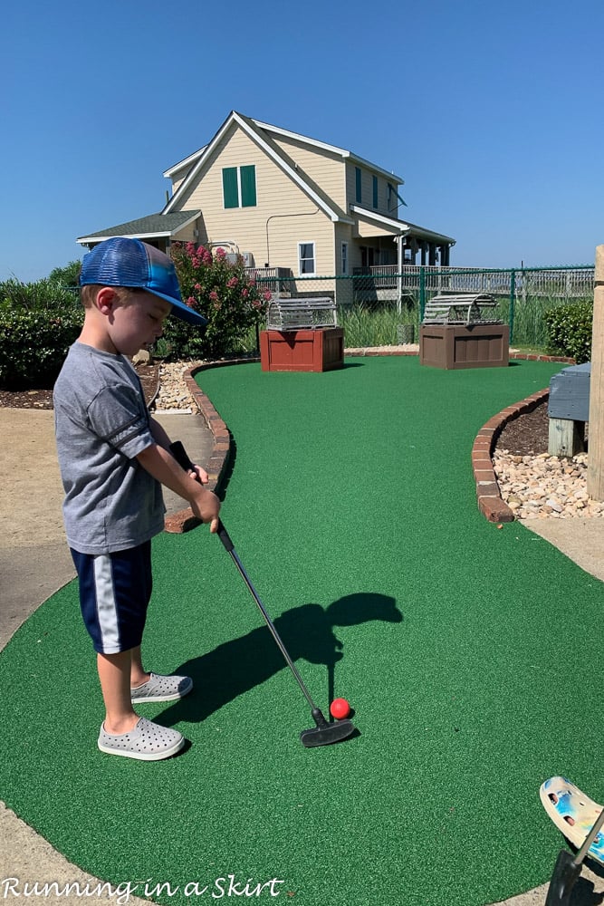 Things to do in Nags Head - Mini Golf