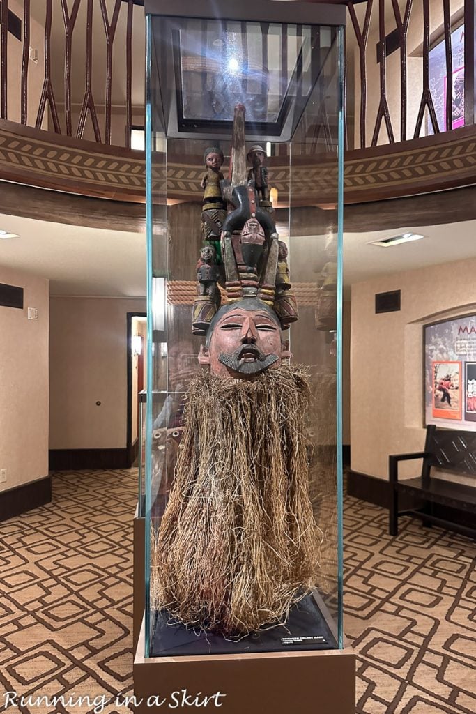 Disney Animal Kingdom Lodge reviews - African Art