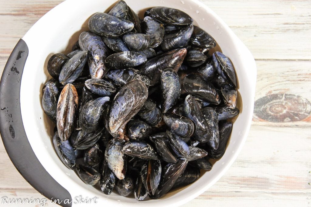 How to pick the right mussels.