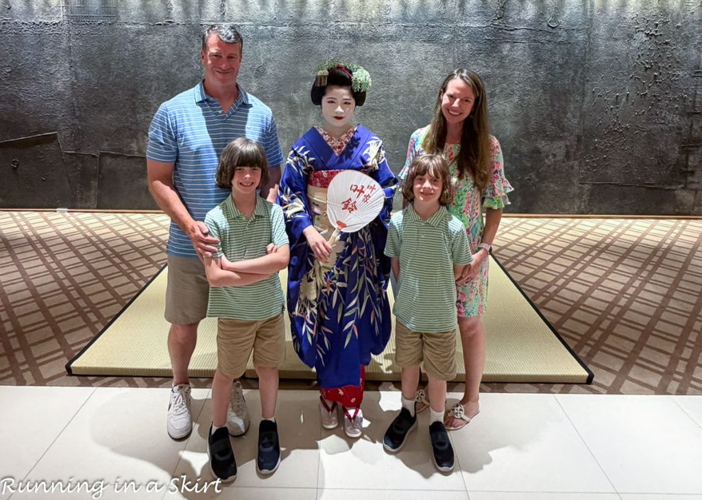 Geisha with family