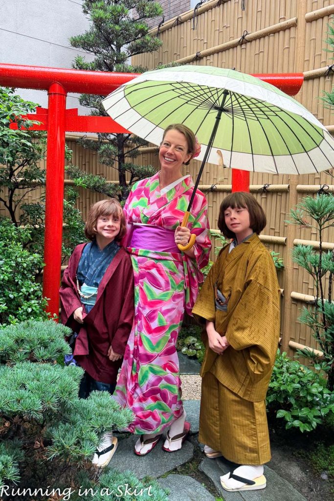 Things to Do in Kyoto - Family wearing Kimono
