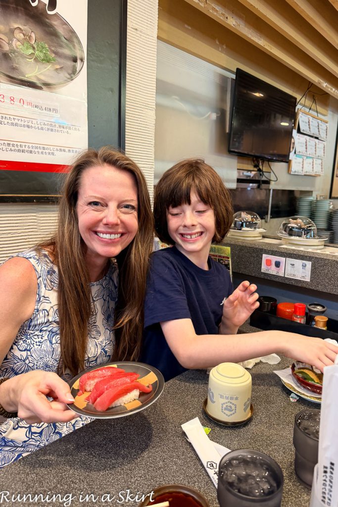 Top Things to Do in Tokyo Japan- conveyor belt sushi